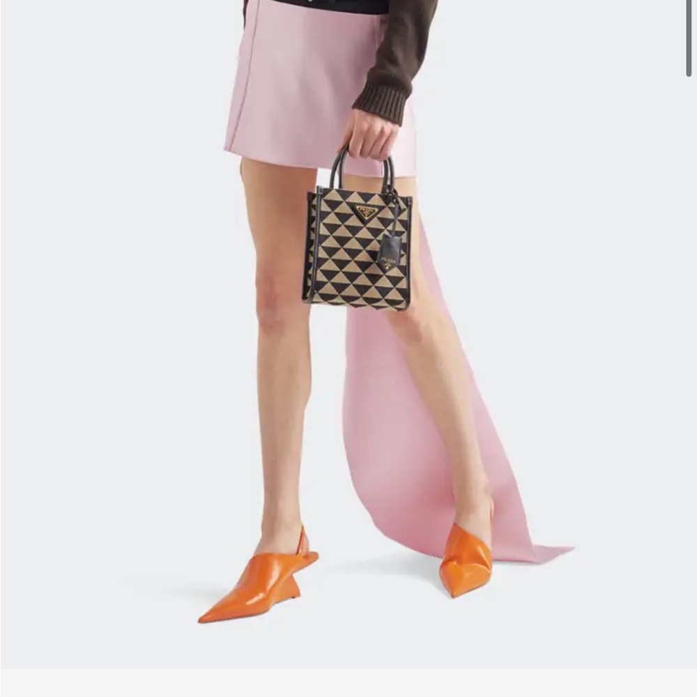 Prada Small Triangle Logo Jacquard Tote Bag- perfect condition - sold out color - Picture 4 of 14